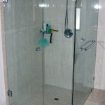 Frameless Showers 12